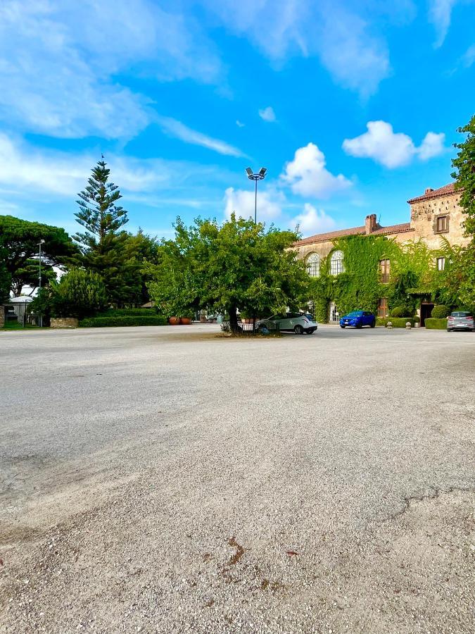 Il Giardino Di Athena 1 Apartment Paestum Luaran gambar